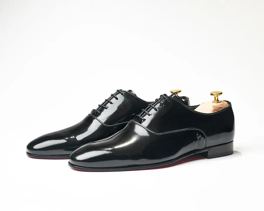 Black Patent Oxford — Black